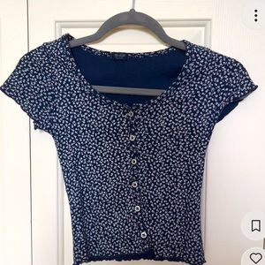 navy floral brandy melville top!
